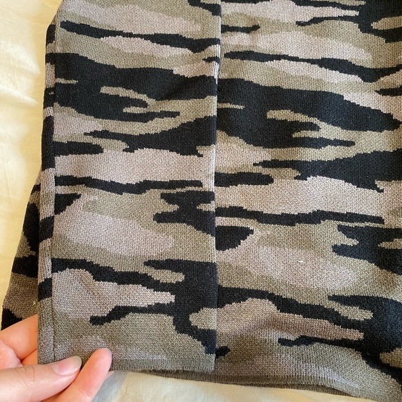 Camo Mockneck - Picture 2 of 6